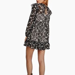 Free People Dresses - 🔥🔥FREE PEOPLE MINI DRESS🔥🔥 Free People Dresses - 🔥🔥FREE PEOPLE MINI DRESS🔥🔥